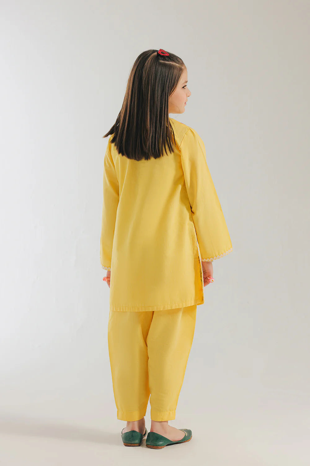 EMBROIDERED SUIT - LAWN